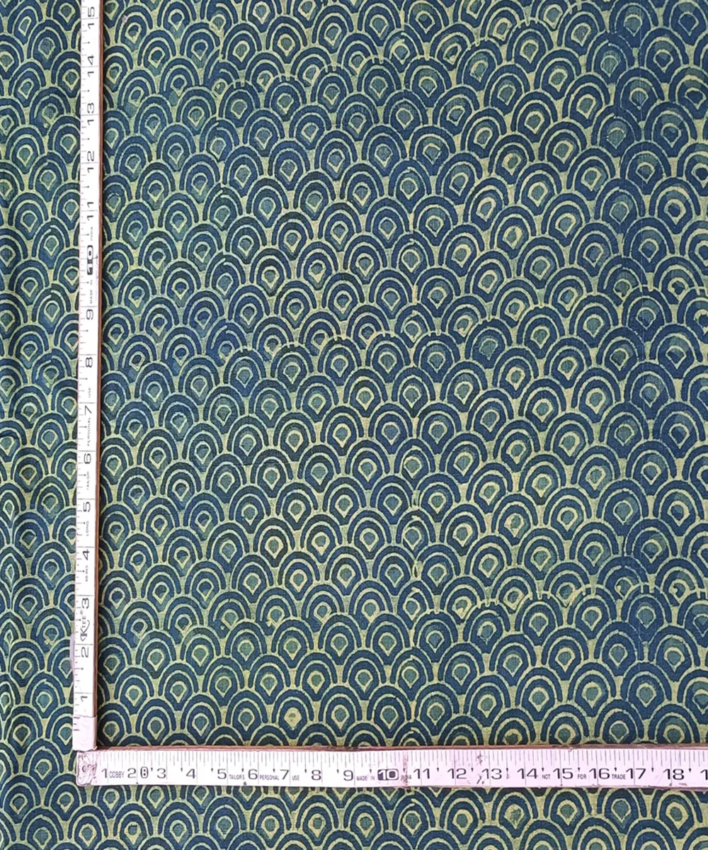 2.5 m Green natural dye handspun handloom cotton dabu kurta fabric