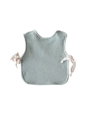 Baby & toddler bib / sage