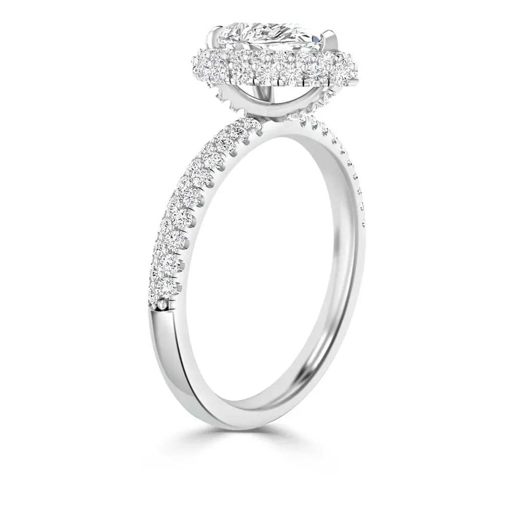 Claudia - 18ct White Gold - Pear