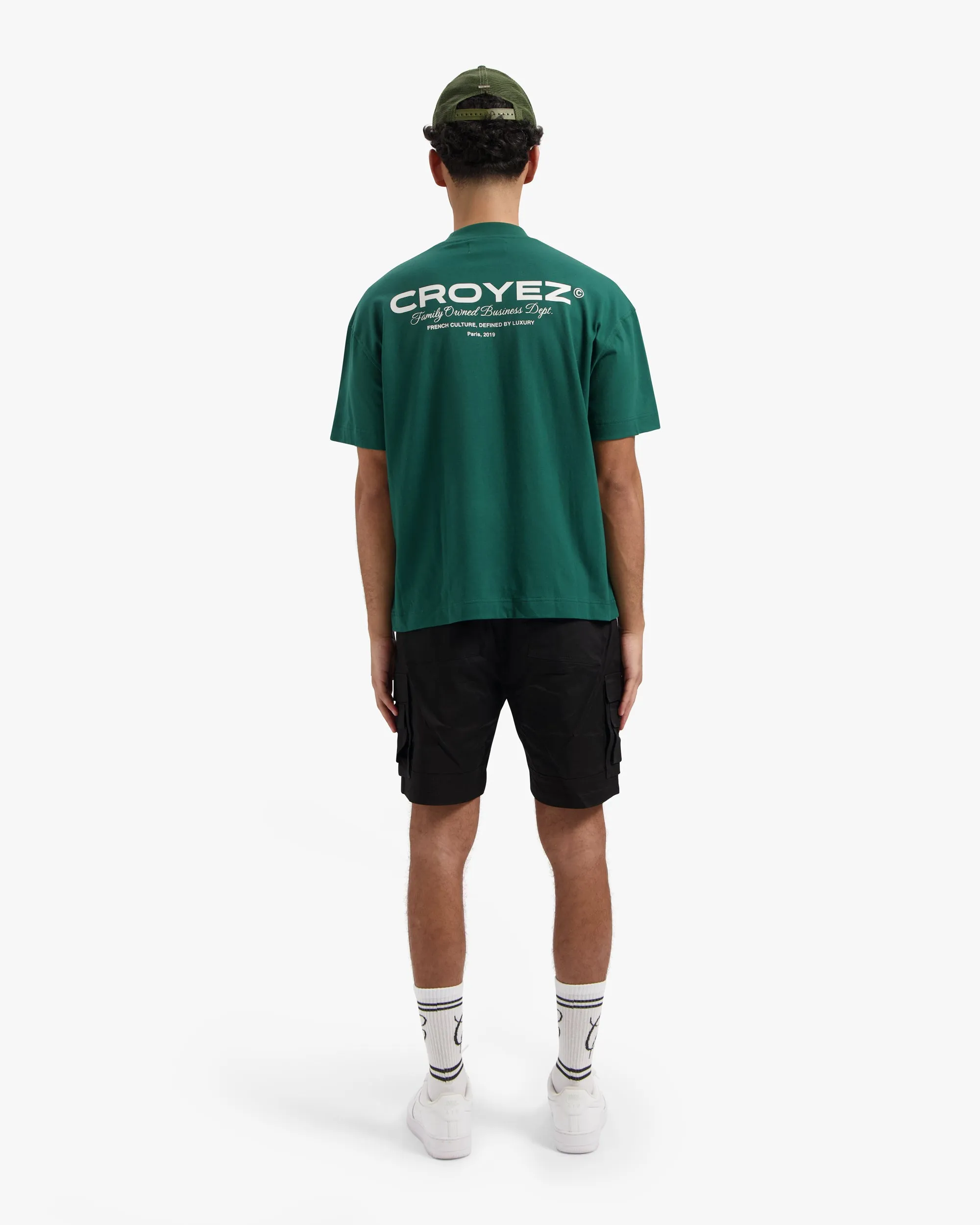 CROYEZ FAMILY OWNED BUSINESS T-SHIRT - DARK GREEN/OFF-WHITE