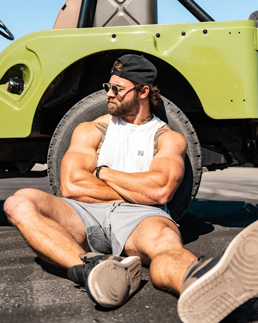 MOTO DISTRESSED BRO TANK - WHITE